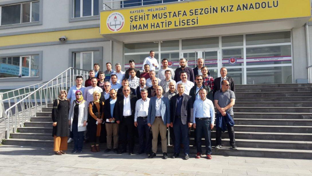 YÖGEP Kapsamında İmam Hatip Okullarımızın Yöneticileri Kayseri'de İncelemelerde Bulundu.