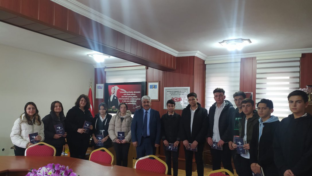 Asef Çoban Anadolu Lisesi Sınıf Başkanlarıyla İzleme ve Değerlendirme Toplantısı Yapıldı.